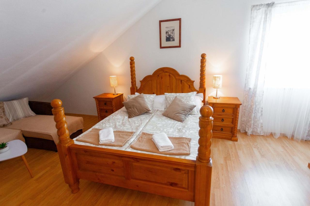 Apartment Jerry With Private Pool Milna  Buitenkant foto