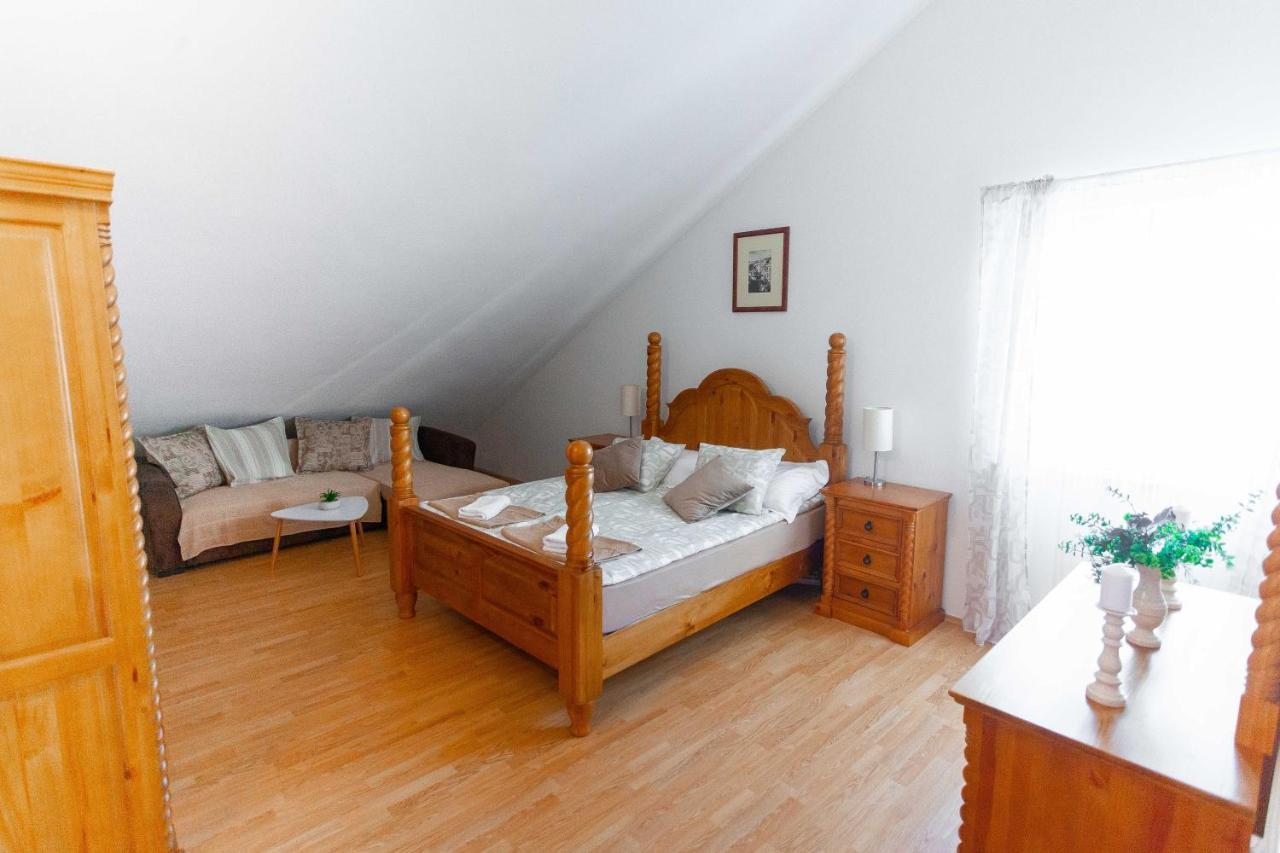 Apartment Jerry With Private Pool Milna  Buitenkant foto